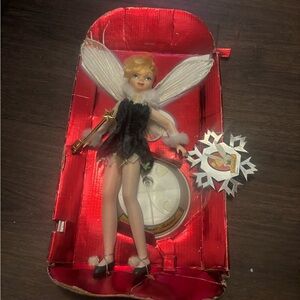 Tinkerbell Christmas Barbie no box